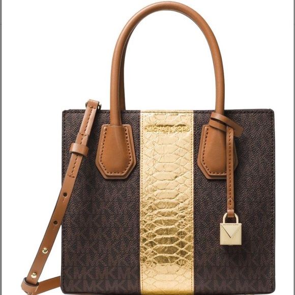 Michael Kors Handbags - Michael Kors Mercer Medium Brn/Gld Messenger Bag